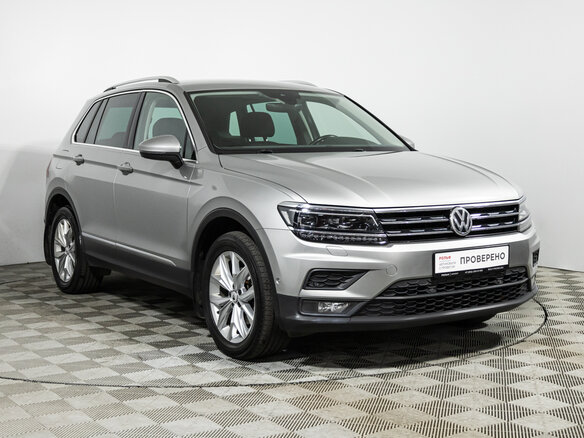 2020 Volkswagen Tiguan II, серебристый, 2100000 рублей - вид 2
