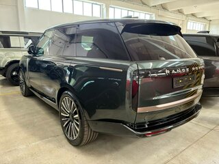 2026 Land Rover Range Rover P615 MHEV Long V, чёрный, 34900000 рублей, вид 2