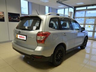 2014 Subaru Forester IV, серебристый, 800000 рублей, вид 3