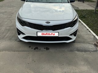 2020 Kia Optima IV Рестайлинг, белый, 1830000 рублей, вид 2