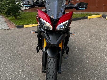 2015 Yamaha MT-09 Tracer (FJ-09), красный, 710000 рублей, вид 2