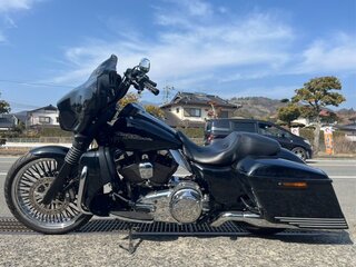 2013 Harley-Davidson Street Glide, чёрный, 1050000 рублей, вид 2