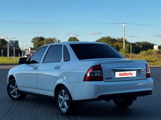 2014 Lada (ВАЗ) Priora I Рестайлинг, белый, 420000 рублей, вид 4