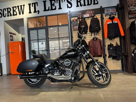 2019 Harley-Davidson Sport Glide, чёрный, 1790000 рублей, вид 2