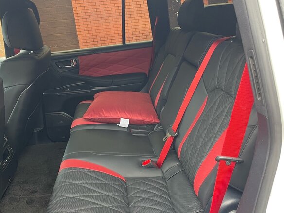 2010 Lexus LX 570 III, белый, 3500000 рублей - вид 7