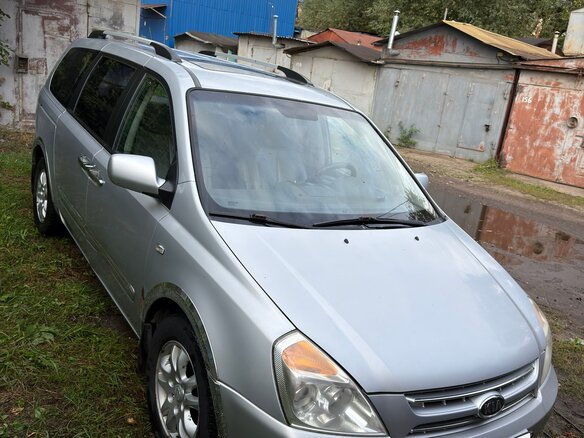 2009 Kia Carnival Grand II, серый, 900000 рублей - вид 10