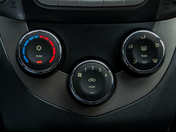 2014 Haima M3, оранжевый, 250000 рублей - вид 18