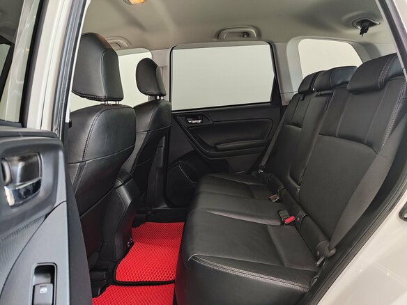 2015 Subaru Forester IV, белый - вид 17