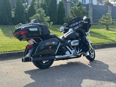 2018 Harley-Davidson Electra Glide, чёрный, 1470000 рублей, вид 2