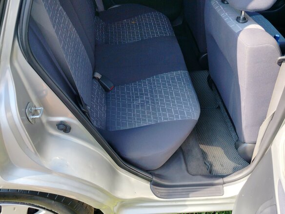 2002 Nissan Wingroad II (Y11) Рестайлинг, серебристый, 430000 рублей - вид 15