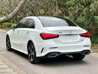 2025 Mercedes-Benz A-Класс 180 Long IV (W177) Рестайлинг, белый, 2100000 рублей, вид 3