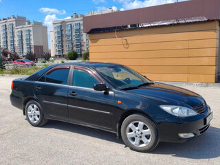 2002 Toyota Camry V (XV30), чёрный, 650000 рублей, вид 2