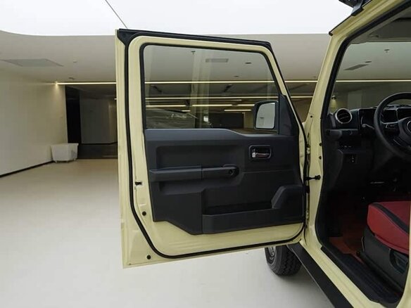 2024 Suzuki Jimny IV, бежевый, 3674757 рублей - вид 10