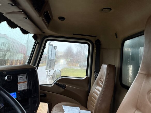 2008 Mack Granite (CV), белый, 2190000 рублей - вид 8