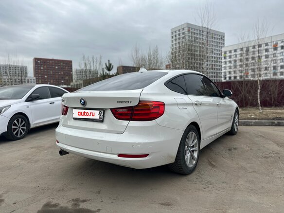 2013 BMW 3 серии Gran Turismo 320i VI (F3x), белый, 1500000 рублей - вид 3