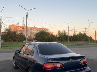 2001 Toyota Corolla VIII (E110) Рестайлинг, синий, 250000 рублей, вид 4