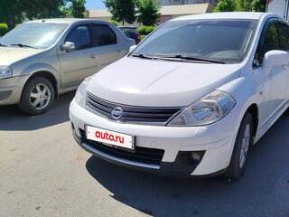 2013 Nissan Tiida I Рестайлинг, белый, 720000 рублей, вид 5