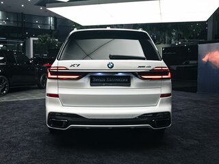 2022 BMW X7 40i I (G07) Рестайлинг, белый, 10290000 рублей, вид 5
