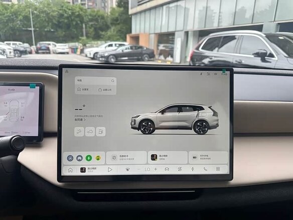 2026 Volvo XC70 III, чёрный, 6700000 рублей - вид 9
