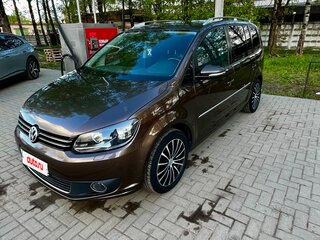 2012 Volkswagen Touran I Рестайлинг 2, коричневый, 1250000 рублей, вид 3