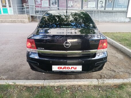 2010 Opel Astra H Рестайлинг, чёрный, 430000 рублей, вид 4