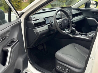 2026 Toyota RAV4 VI (XA60), белый, 4200000 рублей, вид 5