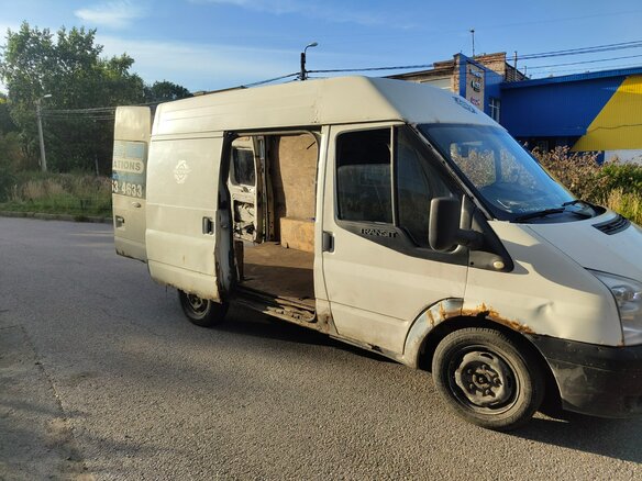 2006 Ford Transit, белый, 440000 рублей - вид 5