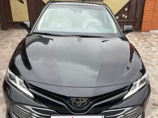 2019 Toyota Camry VIII (XV70), чёрный, 3550000 рублей, вид 3