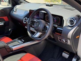2023 Mercedes-Benz GLA 200 d II (H247) Рестайлинг, чёрный, 2926000 рублей, вид 5