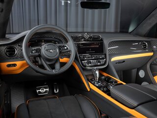 2025 Bentley Bentayga I Рестайлинг, чёрный, 45490000 рублей, вид 3