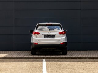 2015 Hyundai ix35 I Рестайлинг, серебристый, 1555000 рублей, вид 5
