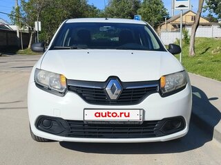 2017 Renault Logan II, белый, 900000 рублей, вид 2