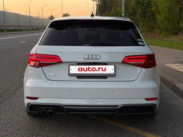 2019 Audi A3 III (8V) Рестайлинг, белый, 1700000 рублей - вид 5