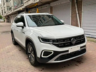 2023 Volkswagen Tayron I Рестайлинг, белый, 2019099 рублей, вид 3
