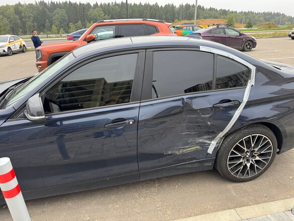2014 BMW 3 серии 320i VI (F3x), синий - вид 1