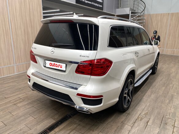 2014 Mercedes-Benz GL-Класс 500 II (X166), белый, 3900000 рублей - вид 10