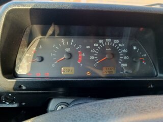 2016 Lada (ВАЗ) 2121 (4x4) I Рестайлинг, зелёный, 600000 рублей, вид 4
