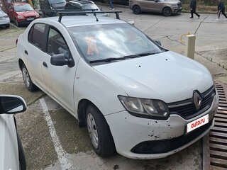 2017 Renault Logan II, белый, 333000 рублей, вид 2