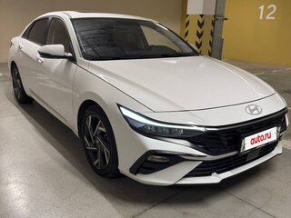 2024 Hyundai Elantra VII (CN7) Рестайлинг, белый, 2250000 рублей, вид 4