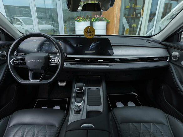 2023 Chery Arrizo 8, белый - вид 17