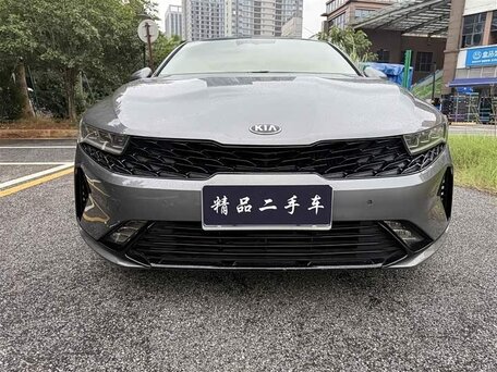 2022 Kia K5 III, серый, 1933000 рублей, вид 2