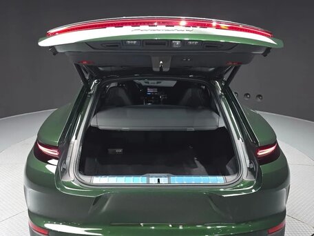 2026 Porsche Panamera 4 III, зелёный, 17000000 рублей, вид 5