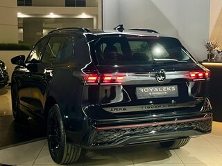 2026 Volkswagen Tiguan L Pro III (China Market), чёрный, 4510000 рублей, вид 3