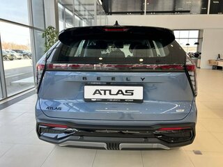2026 Geely Atlas II, голубой, 3418940 рублей, вид 4