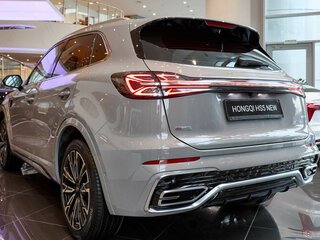 2026 Hongqi HS5 I Рестайлинг, серый, 4199000 рублей, вид 4