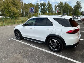 2021 Mercedes-Benz GLE 350 e II (V167), белый, 7999000 рублей, вид 3