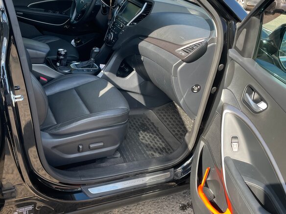 2016 Hyundai Santa Fe III Рестайлинг, чёрный, 1849000 рублей - вид 4