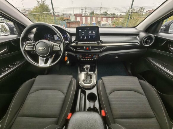 2019 Kia Cerato IV, синий, 1039000 рублей - вид 10