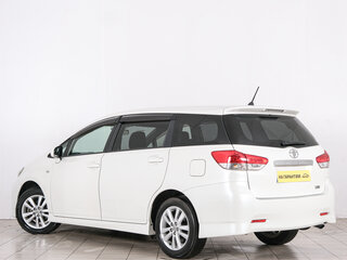 2011 Toyota Wish II, белый, 1329000 рублей, вид 4