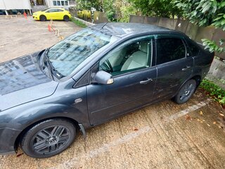 2007 Ford Focus II Рестайлинг, серый, 560000 рублей, вид 4